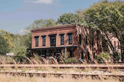 Beard and Lady Inn, Chester, AR, Ozarks, All Beds