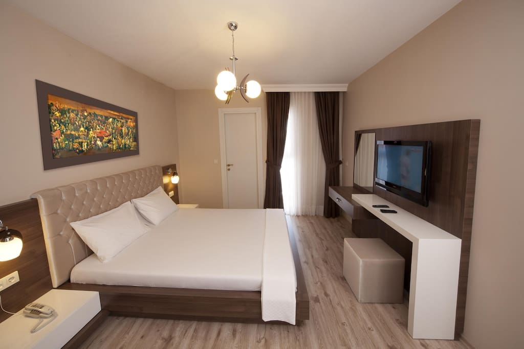 MAİN BED-ROOM