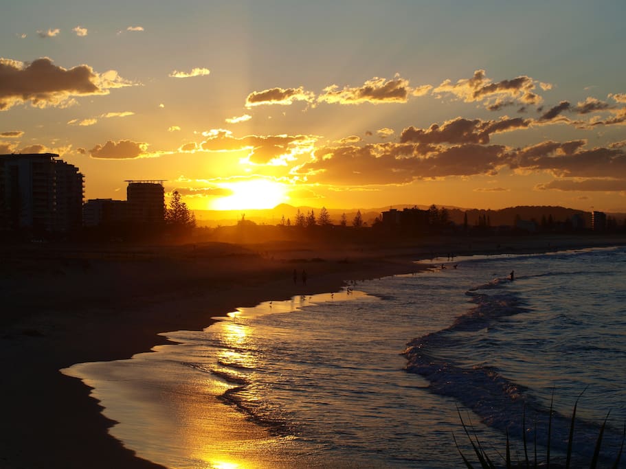 Sunset Kirra Beach