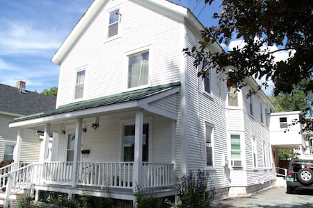 Benincasa Inn, your Getaway in Rutland Vermont.