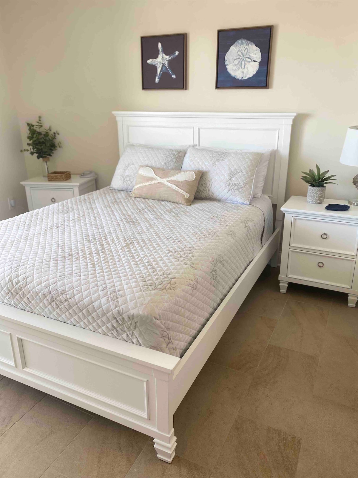 Beautiful and bright primary suite 