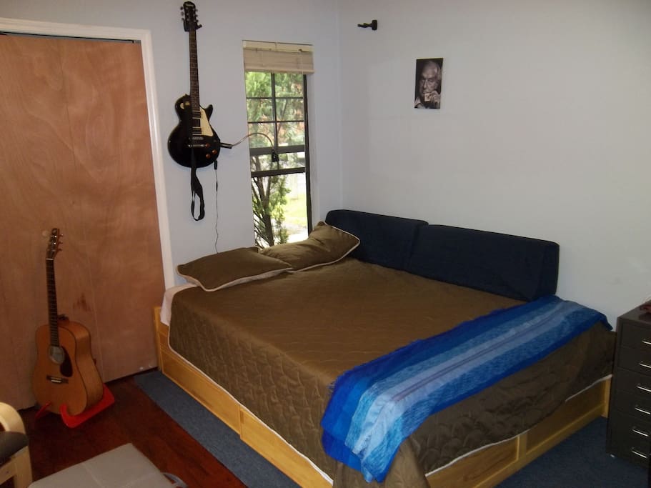 Bedroom 1 (downstairs) - Queen size TempurPedic bed.