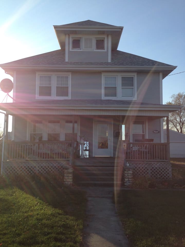 Shared home away from home. Life is beautiful… Houses for Rent in