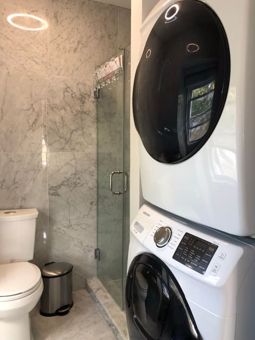 Bathroom of Bedroom1