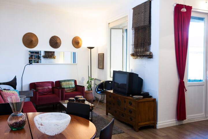 Terrace view to the Castle in Chiado gallery image 3