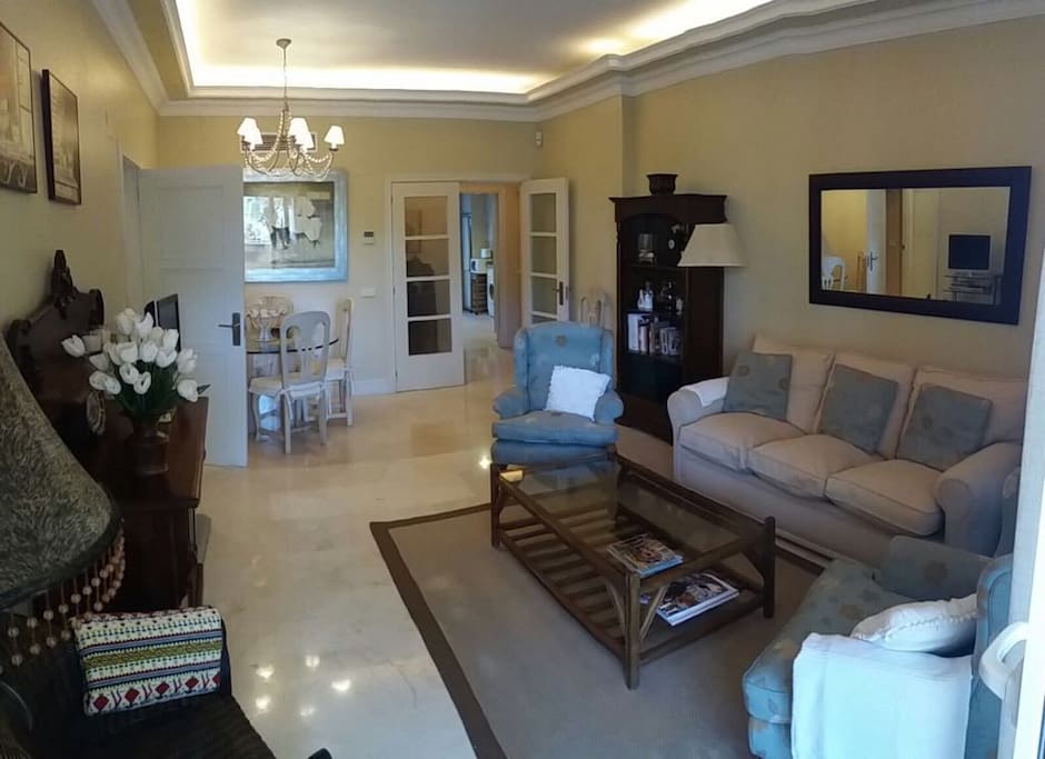 Salón (vista 1)