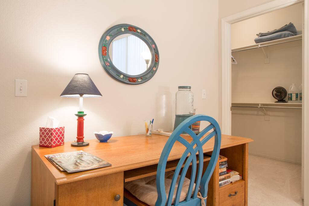 Wifi and work area in room.