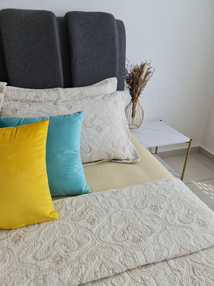 غرفة النوم الرئيسية