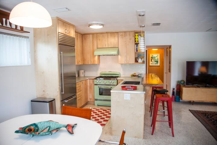 Vacation Rentals Homes Experiences Places Airbnb  Vacation Rentals Homes Experiences Places Airbnb