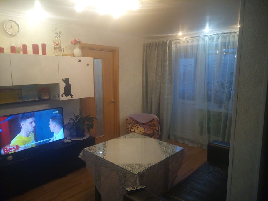 Зал (спальня)