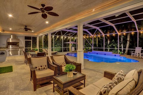 Luxe Modern Design 5000sf/Heated pool/Gameroom