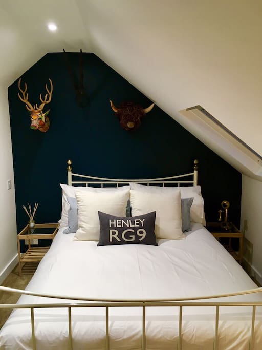 Loft bedroom with en suite