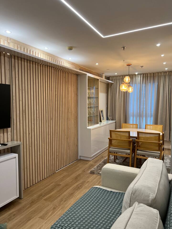 Cozy apartment, 2 Qts, Metropolitan Mall