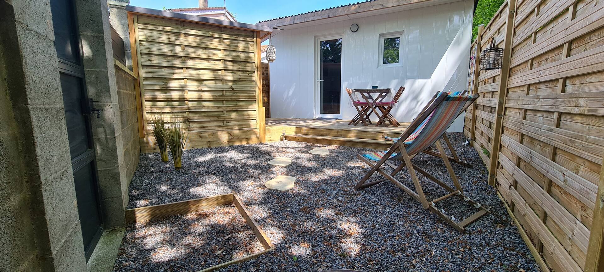 Chalet with jacuzzi, starting at 99 euros per night. — photo 2
