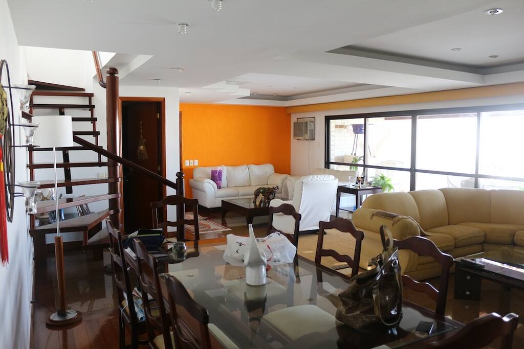 Main living / dinner room - Sala principal