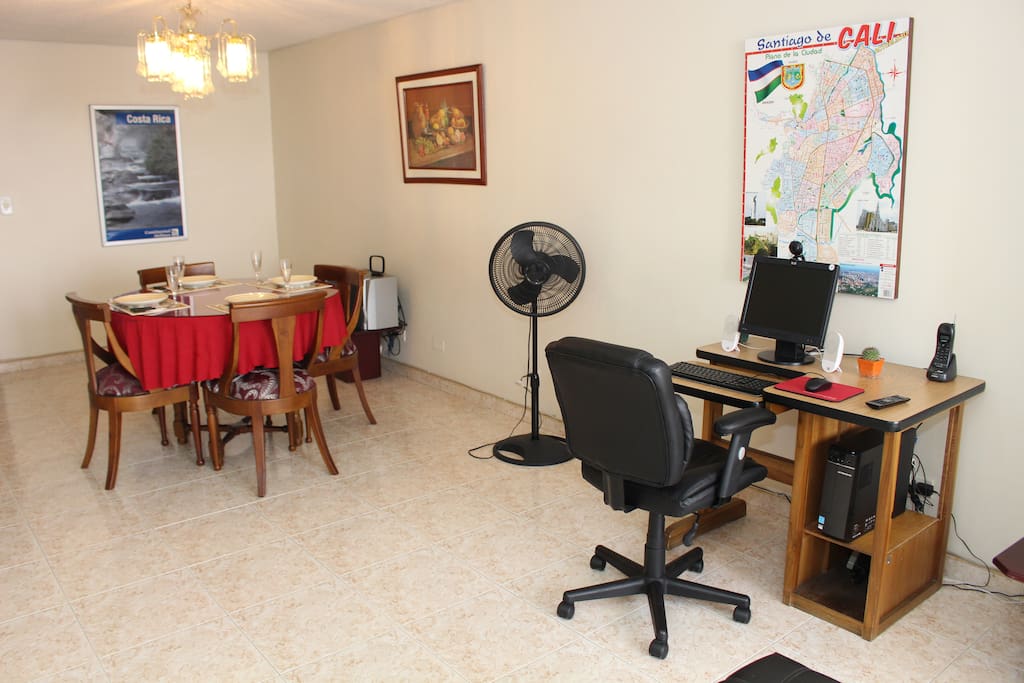 Dinning room & Desktop Computer