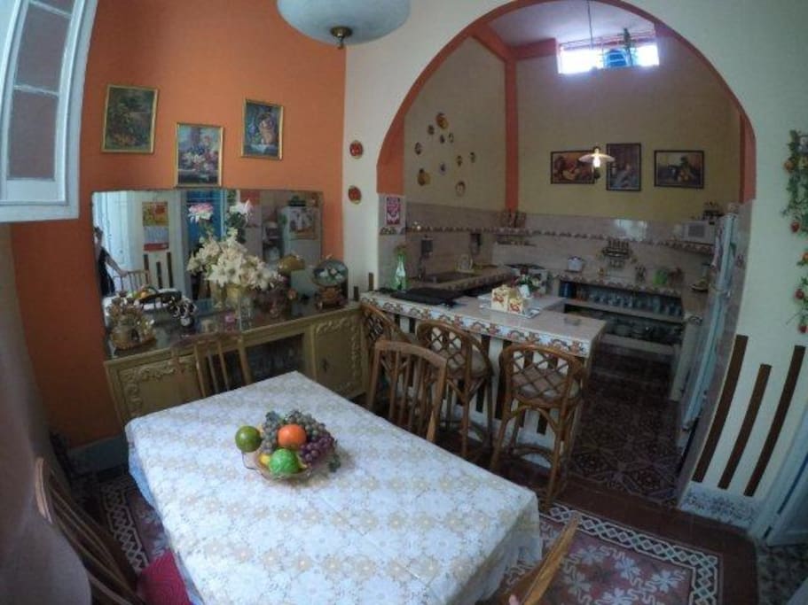 Cocina y Comedor