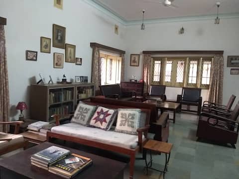 The Lookout (First floor with a private lanai)