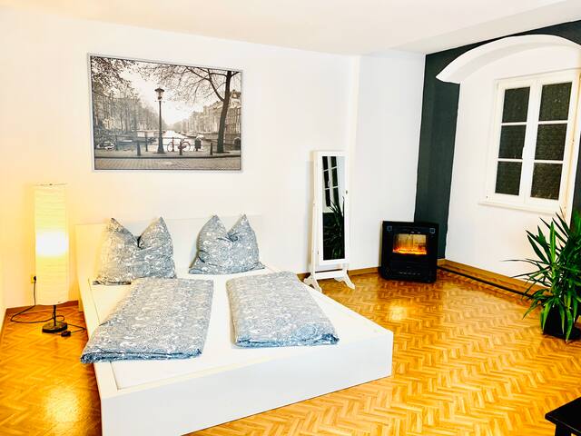 Zentraler geht es nicht -direkt am Leipziger Markt