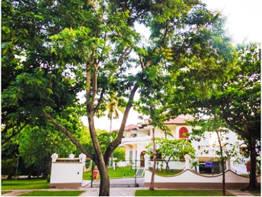 FACHADA PRINCIPAL