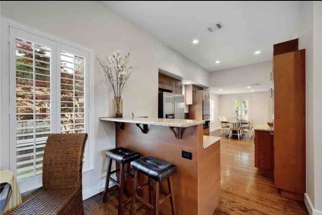 Modern quiet bedroom&bath mins Downtown&Domain