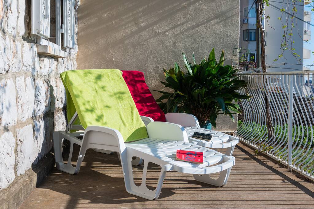 Sun loungers