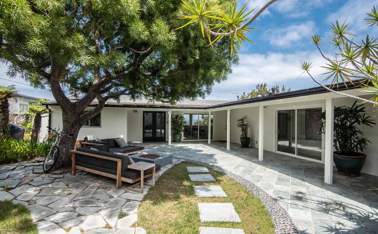 La Jolla Haven Overlooking the Pacific gallery image 2