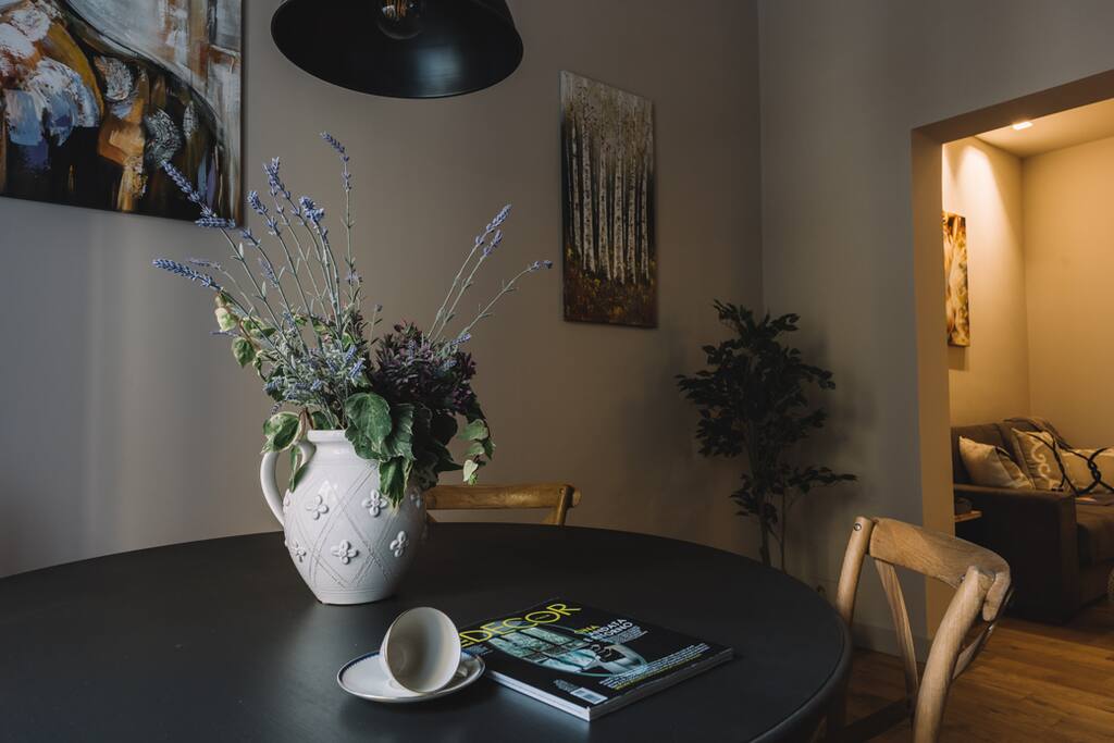 Open-plan Dining Room