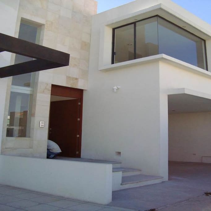 Entrada Principal - Casa - Planta Baja