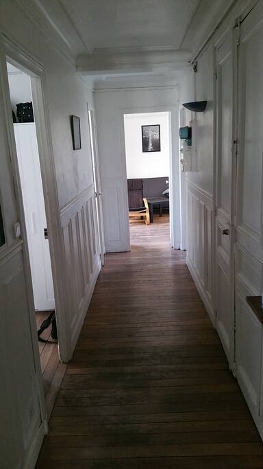Couloir (Corridor)
