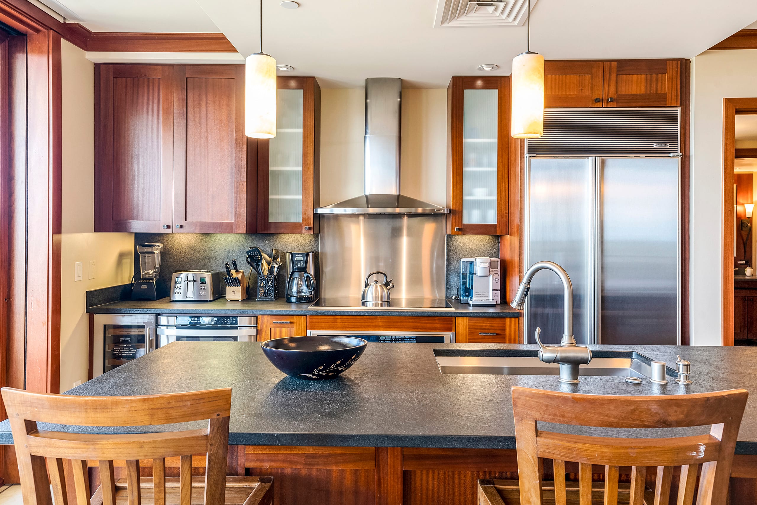 Condo in Kapolei · ★4.92 · 2 bedrooms · 5 beds · 2 private baths - Image 15
