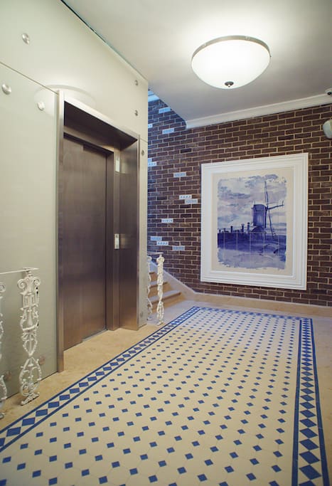 There is an elevator in the house