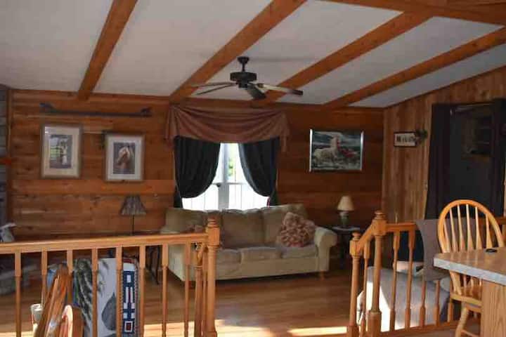 The Bunkhouse - Fillmore Glen State Park, Moravia