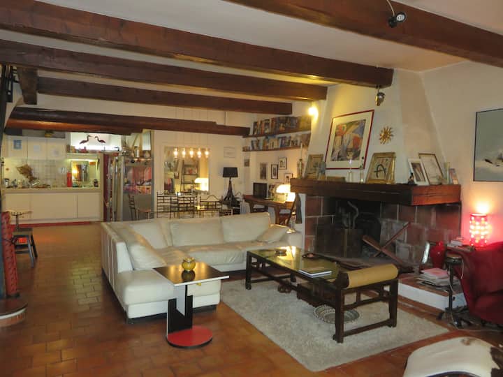 Chambre Dans Grand Appartement Jardin-centre Ville - Marseille