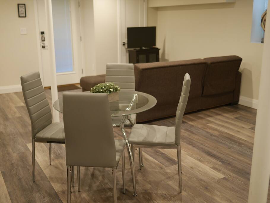 Dining Area/ without extra bed