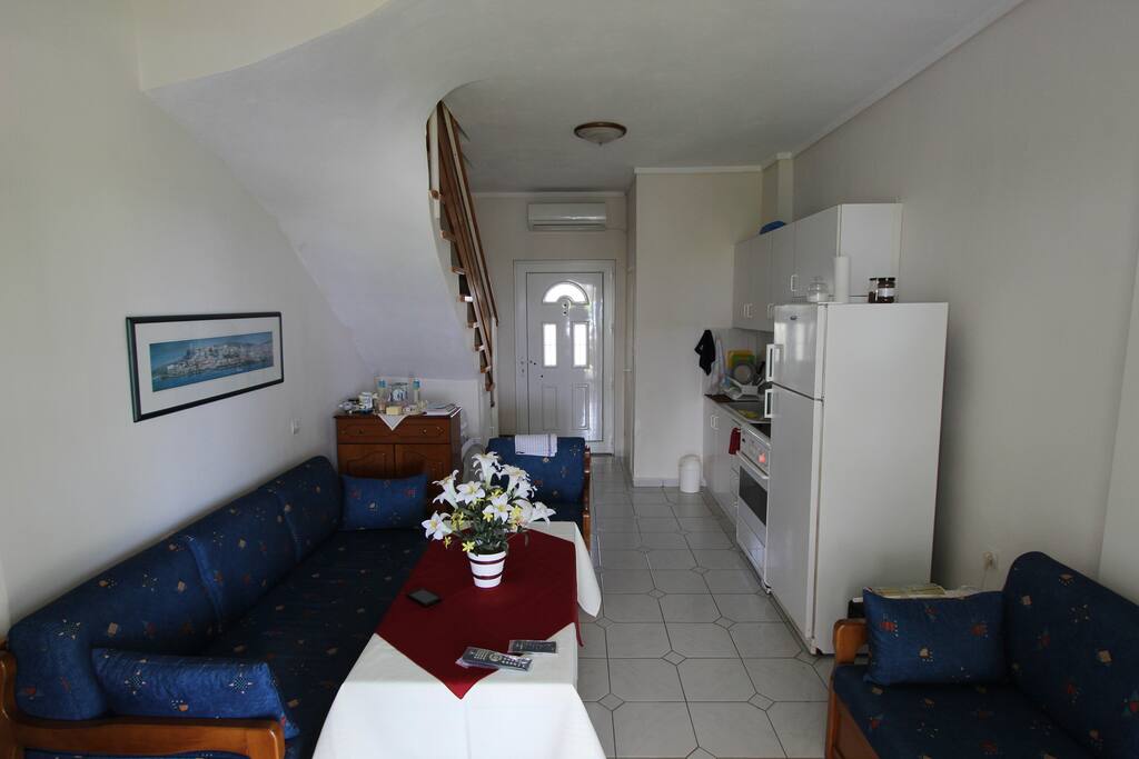 living room (downstairs)