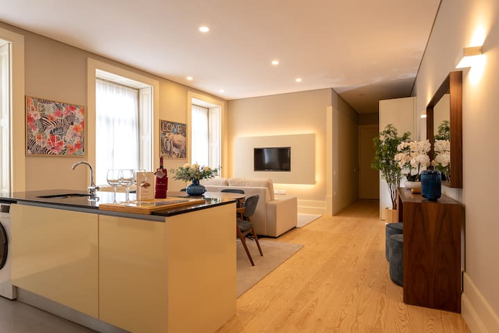 CC Downtown Palace – G