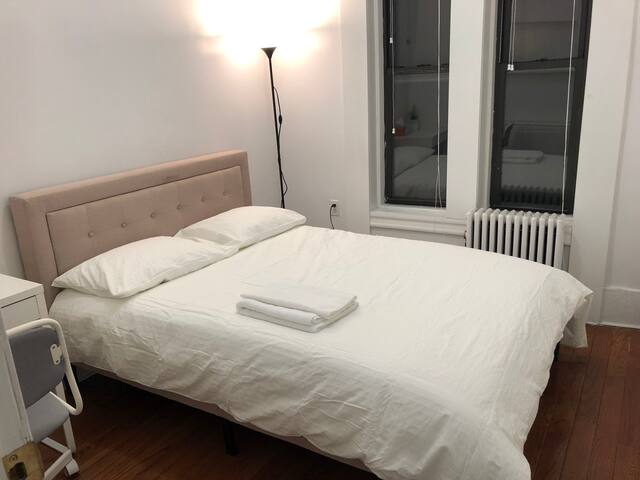 Cozy room in Downtown Manhattan, Two Bridges, Soho