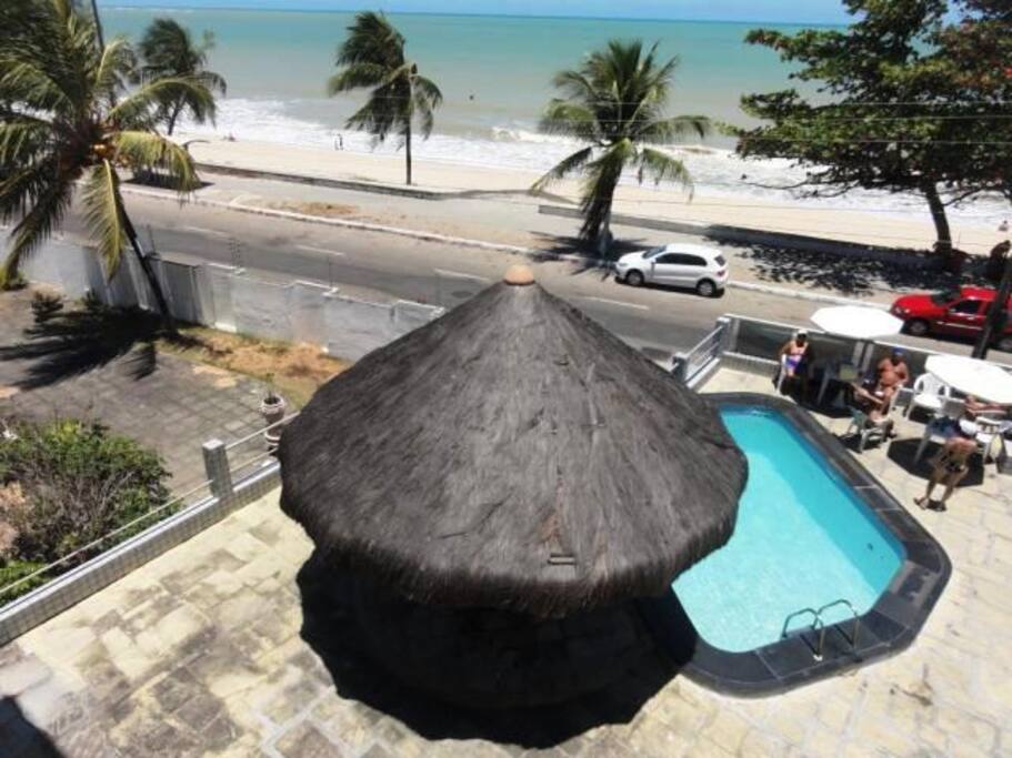Vista da piscina.