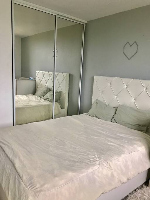 Comfy queen bed.