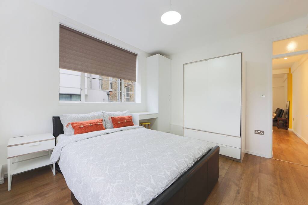 Bedroom_2.1