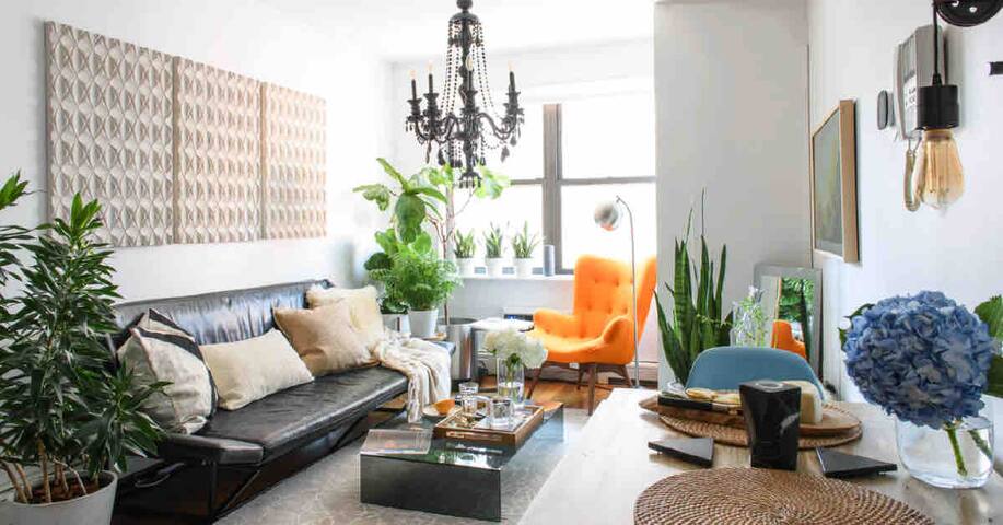 Duplex Penthouse w/ Sky Garden – 2 BR /2 Baths