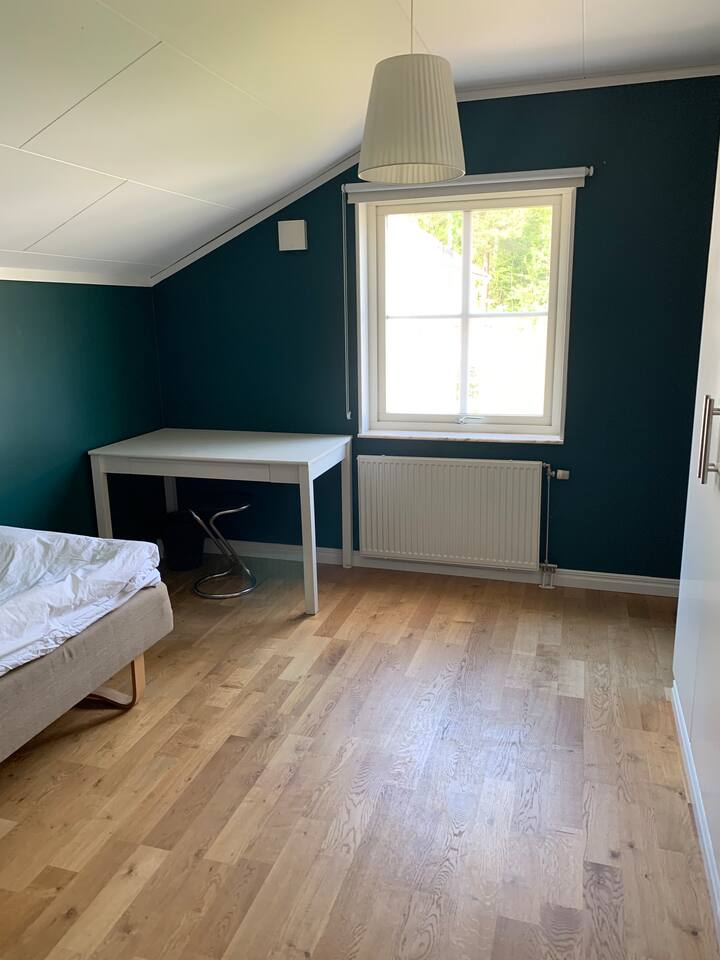 Chumba cha kulala 2 ghorofa ya pili 