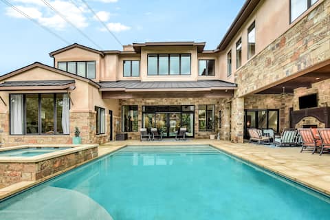 Elite on Lake Austin