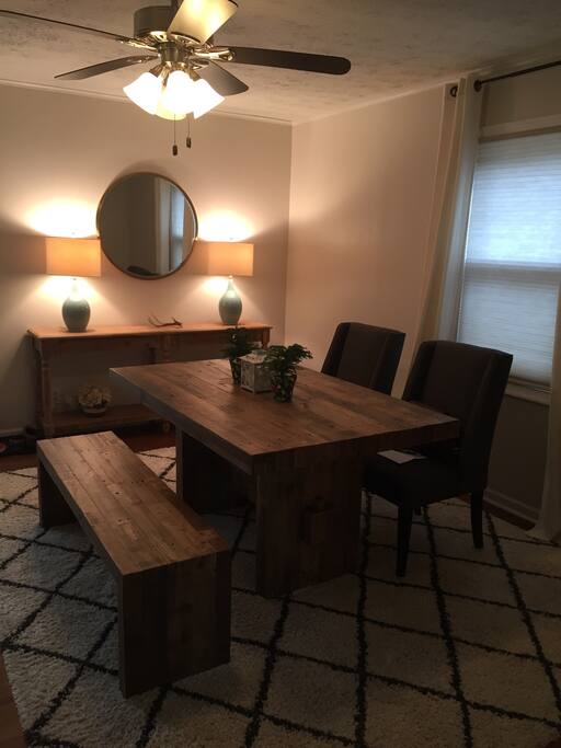 Dining room (adjacent to kitchen)