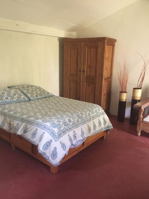 Cama matrimonial