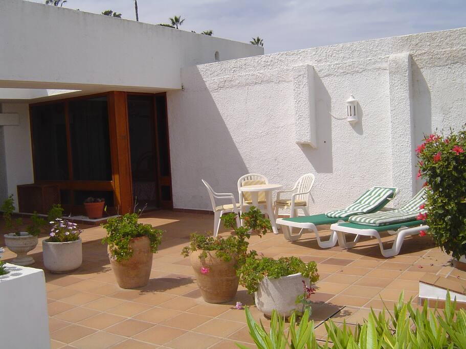 Sundeck and patio