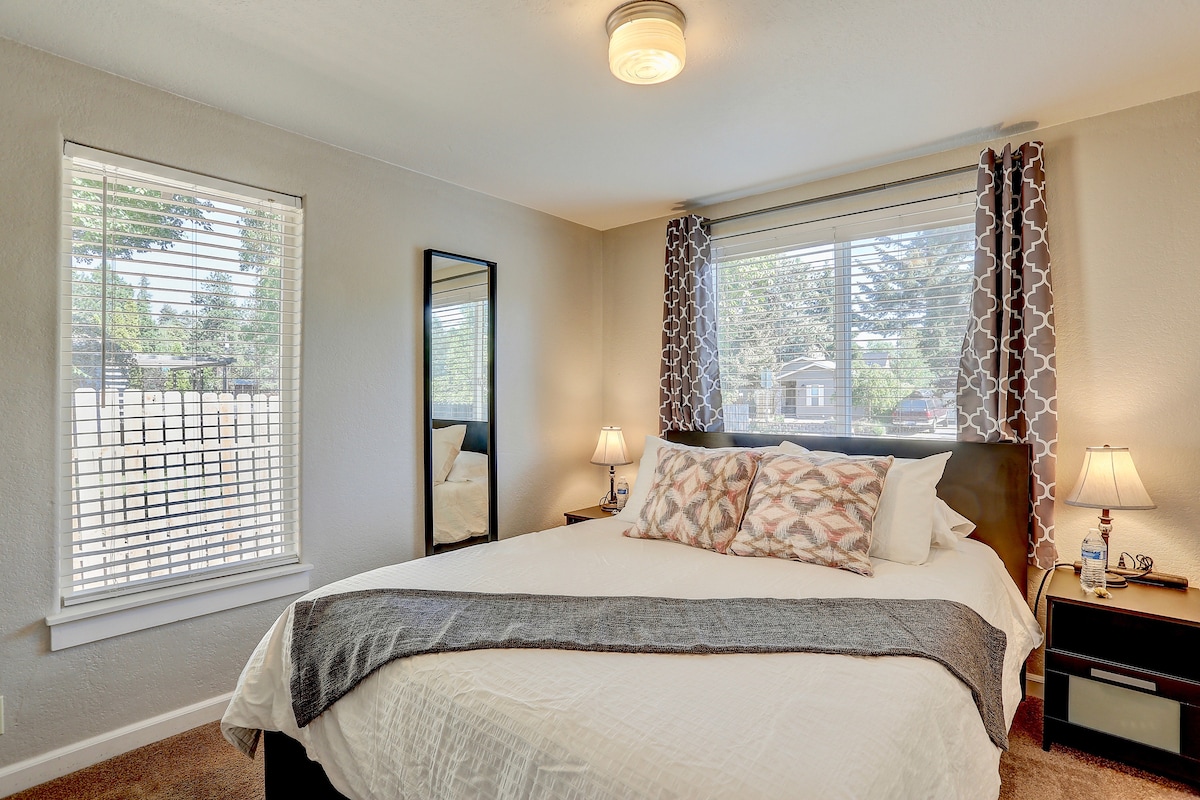 Comfortabel queensize memory foam-matras in slaapkamer #3