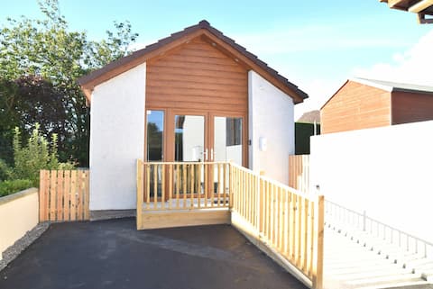 Top performing Airbnb: Rammal Lodge - self catering Apartment- Inverness in Inverness West