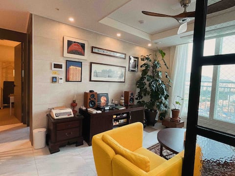 [Rating 5.0] Kasa 157 # High-rise Mountain River View # Bedding Daily Laundry # Parking Fee Support 